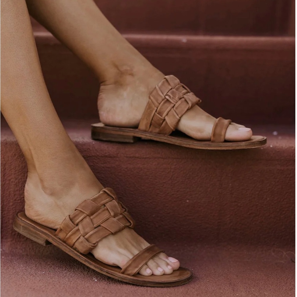 FREE PEOPLE Ladies EU 38 (7.5/8) Brown Woven Leather River Sandals